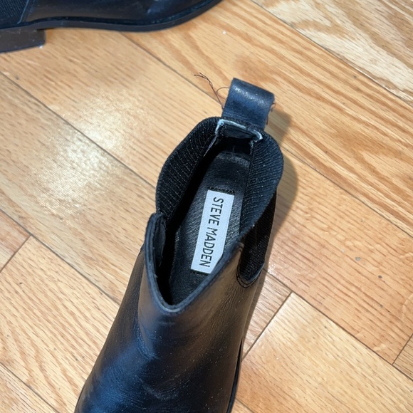 Black Steve Madden Boots “Jingle” - Picture 3 of 4